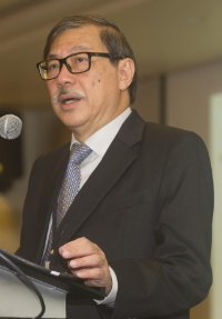 Professor Leslie Chew at EWI Singapore Conference